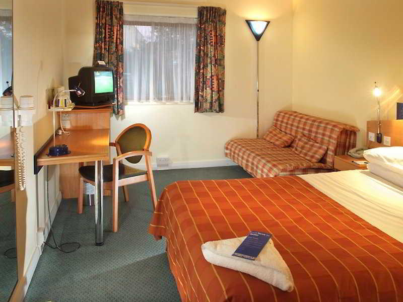 Holiday Inn Express Taunton East, An Ihg Hotel Chambre photo